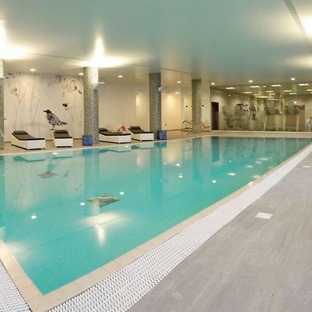 Radisson Blu Hotel East Midlands Airport Касъл Донингтън Екстериор снимка