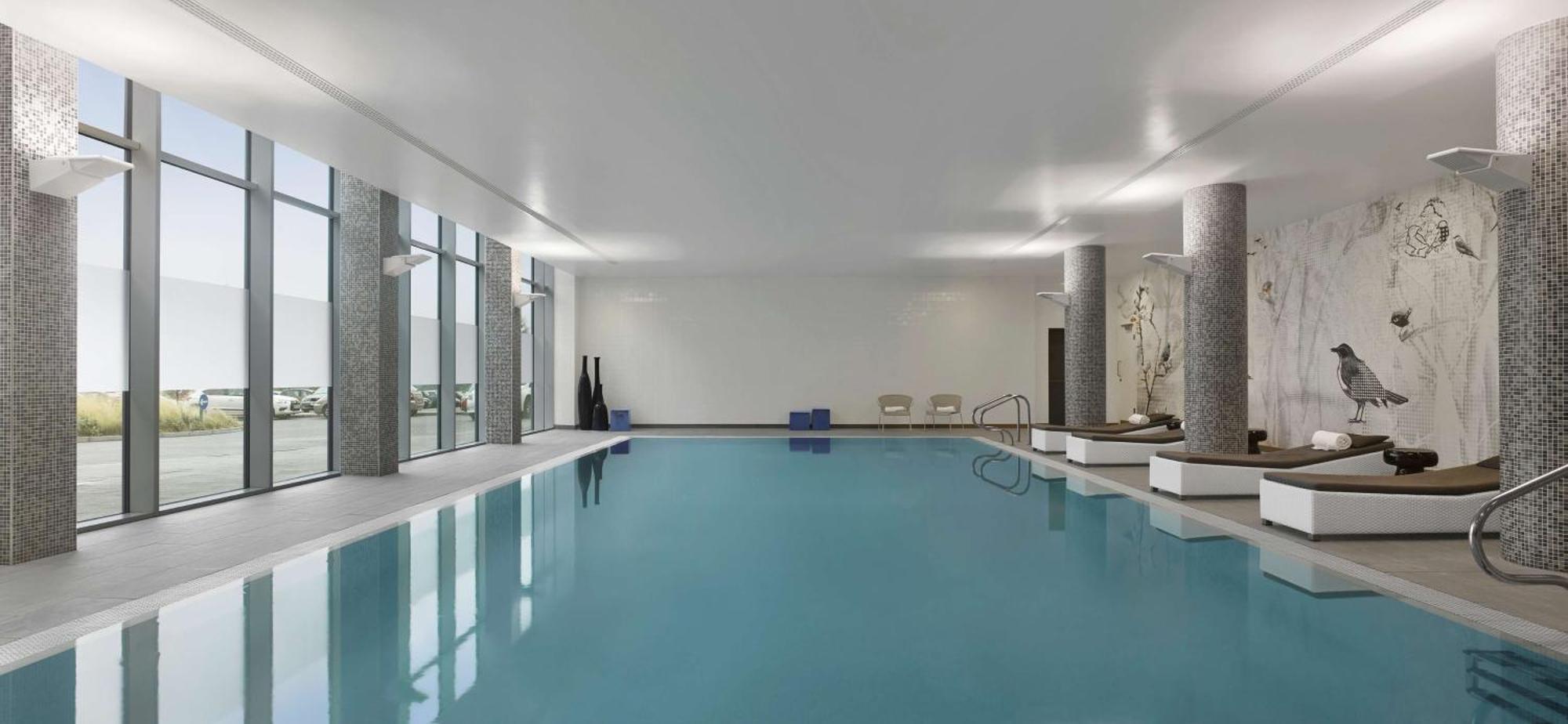 Radisson Blu Hotel East Midlands Airport Касъл Донингтън Екстериор снимка