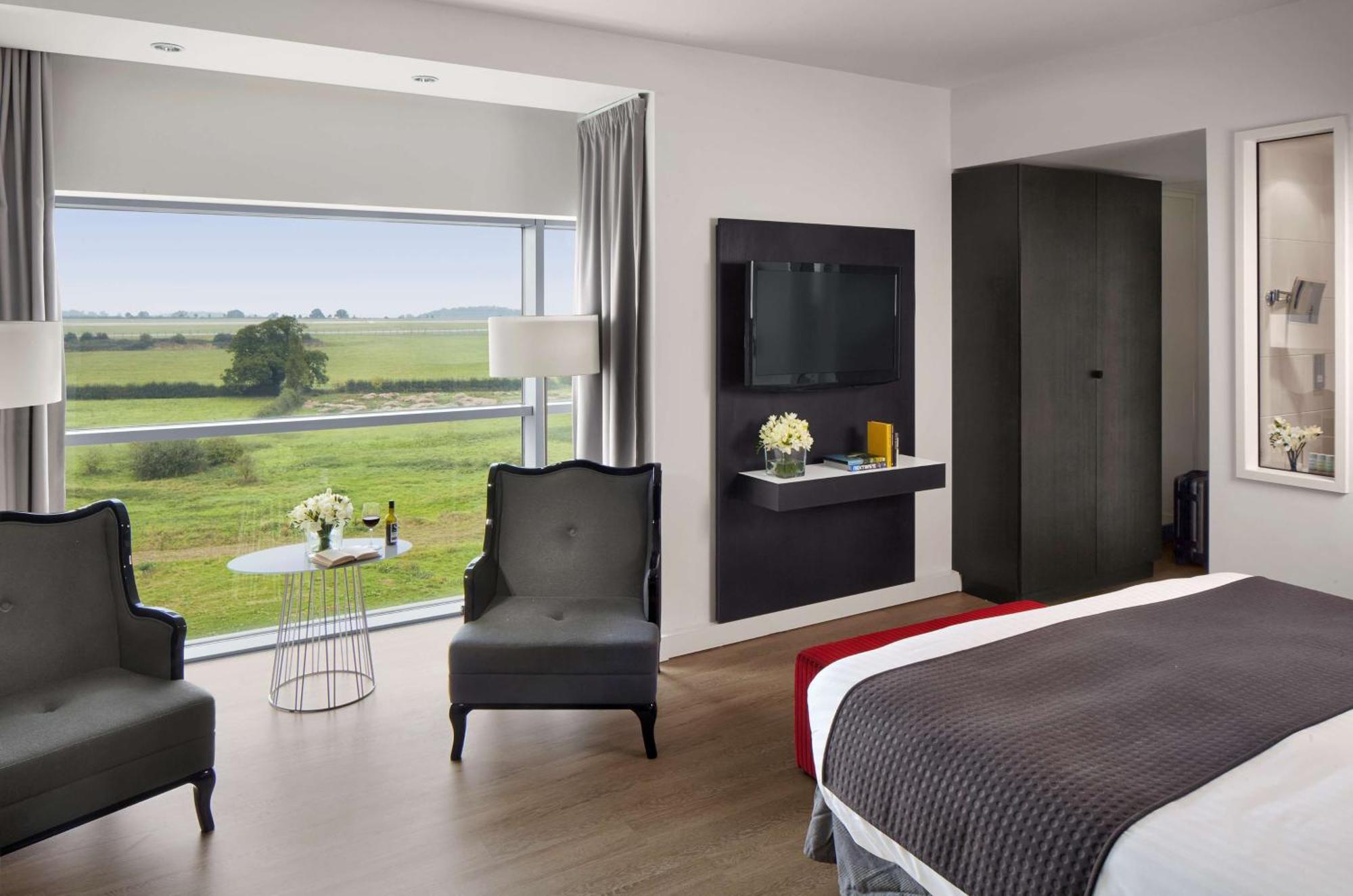 Radisson Blu Hotel East Midlands Airport Касъл Донингтън Екстериор снимка