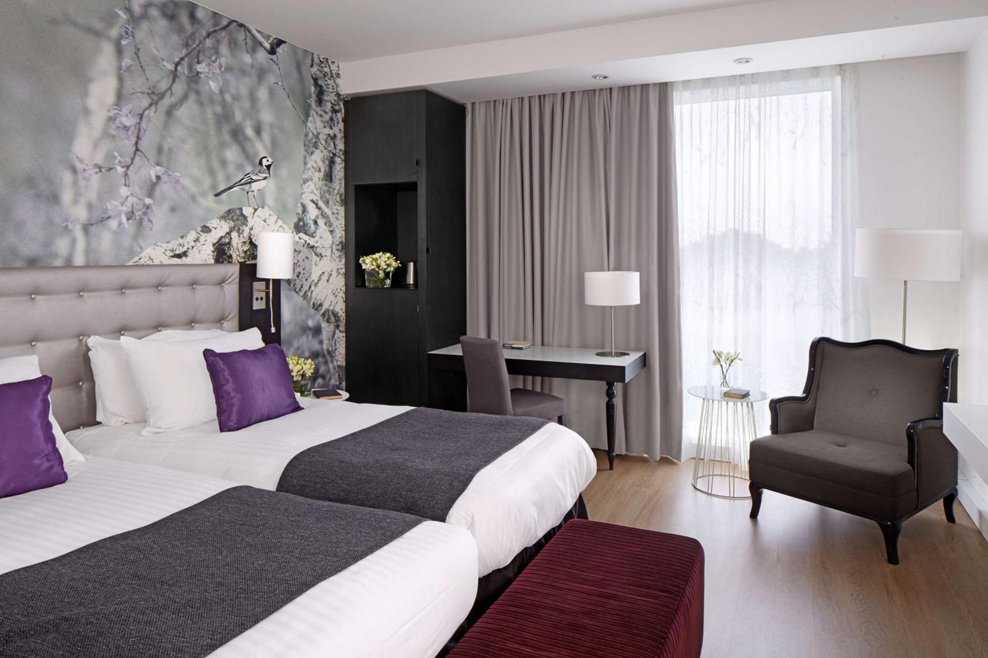 Radisson Blu Hotel East Midlands Airport Касъл Донингтън Екстериор снимка