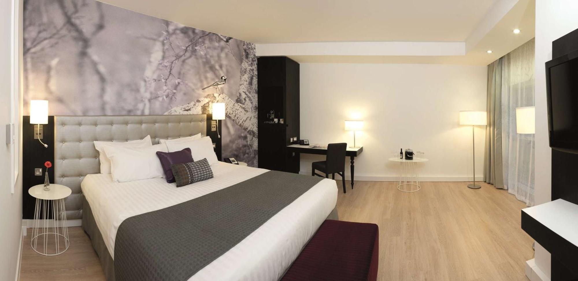 Radisson Blu Hotel East Midlands Airport Касъл Донингтън Екстериор снимка