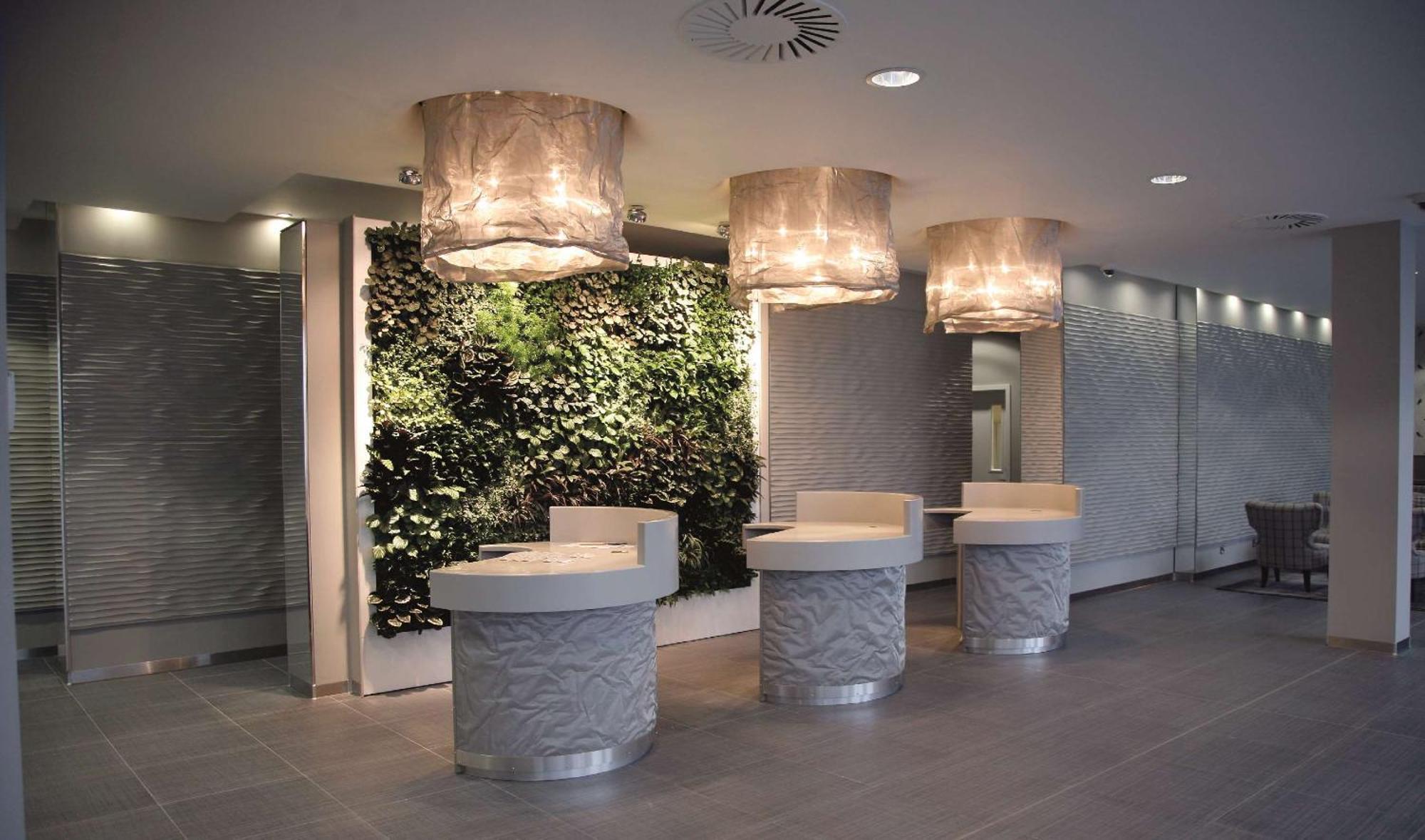 Radisson Blu Hotel East Midlands Airport Касъл Донингтън Екстериор снимка